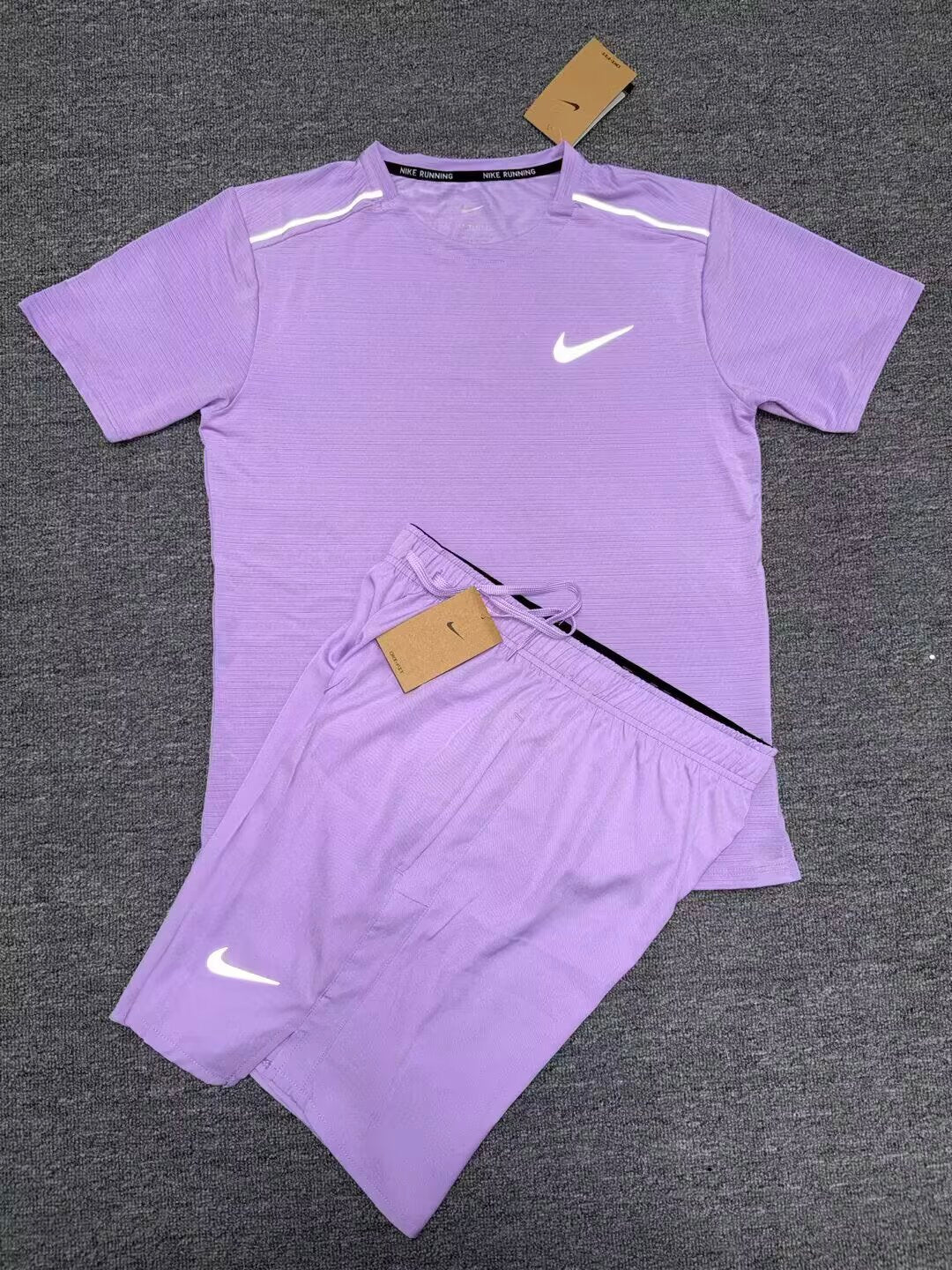 Ensemble Nike