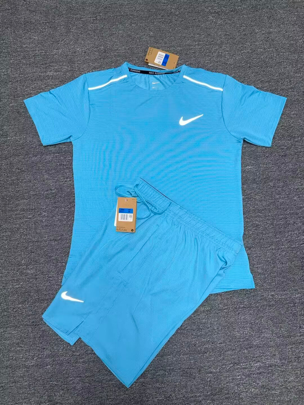 Ensemble Nike